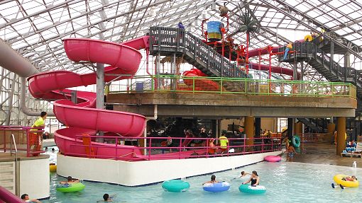 Water-Zoo Clinton mezzanine water slides Water-Zoo Clinton mezzanine water slides